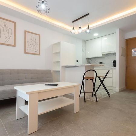 Apartamento para dos al lado de la Alhambra, en pleno centro Granada Bagian luar foto