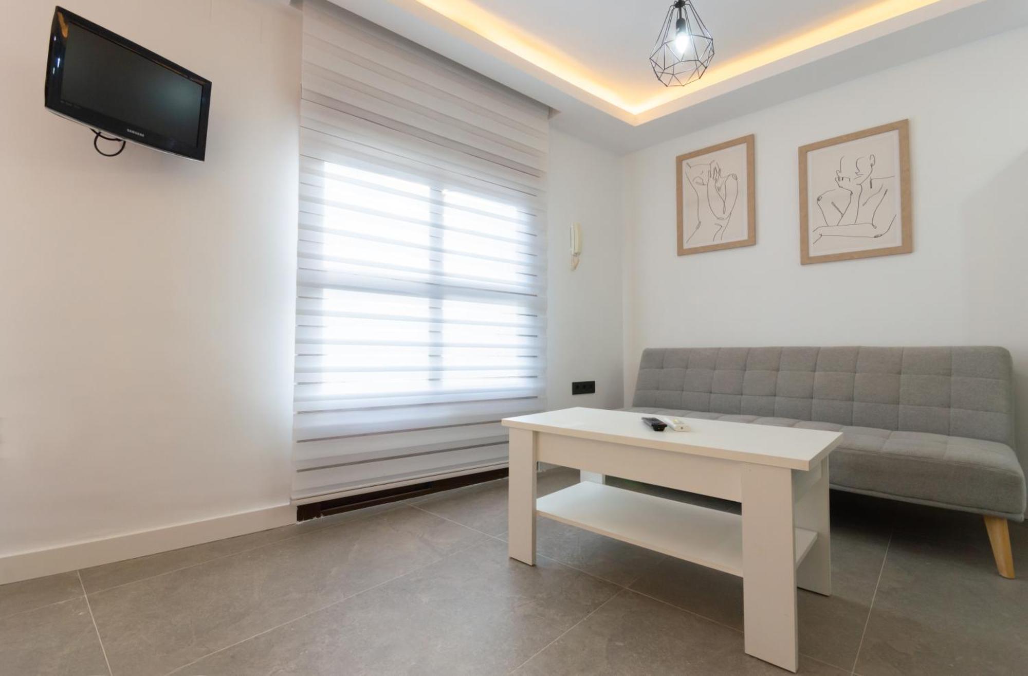 Apartamento para dos al lado de la Alhambra, en pleno centro Granada Bagian luar foto