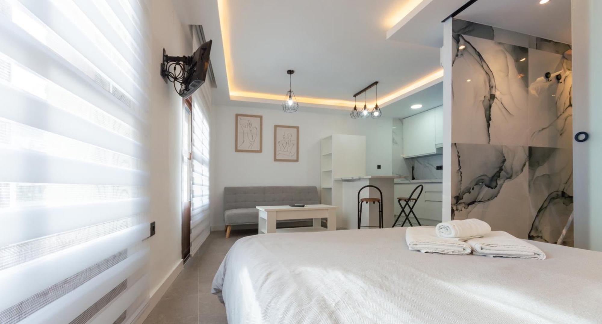 Apartamento para dos al lado de la Alhambra, en pleno centro Granada Bagian luar foto
